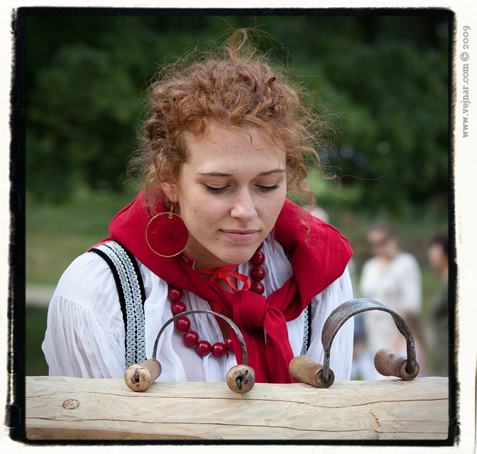 people02 redhead
