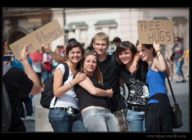 Free Hugs in Prague